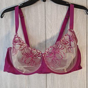 Cacique Sheer Floral Back Hook Bra EUC SZ 44D